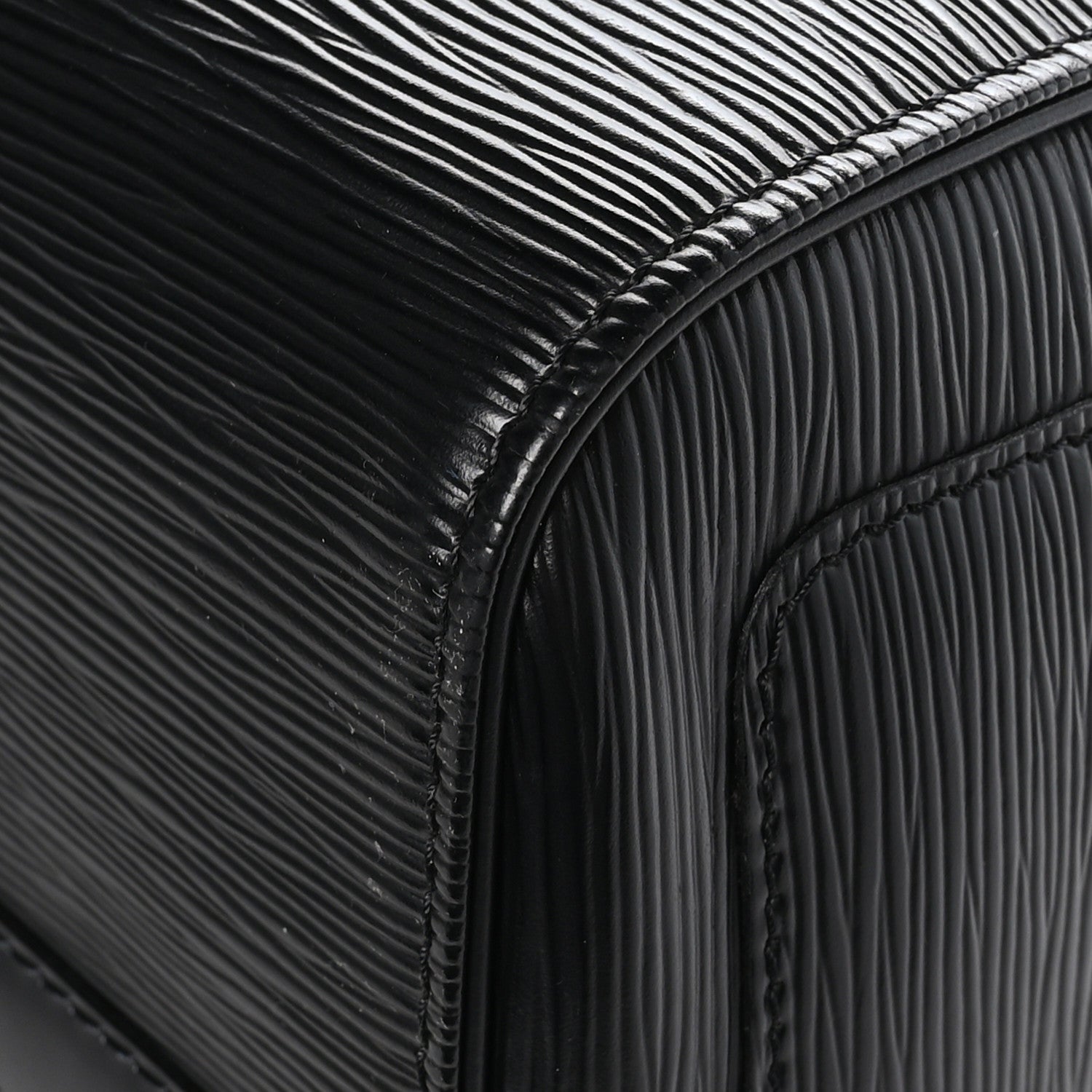 Louis Vuitton Epi Keepall 45 Black 8 of 10