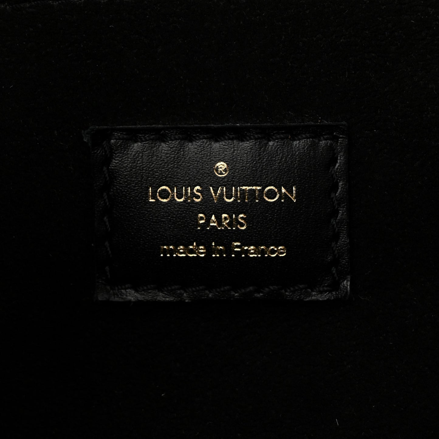 Reverse Monogram Pochette Metis