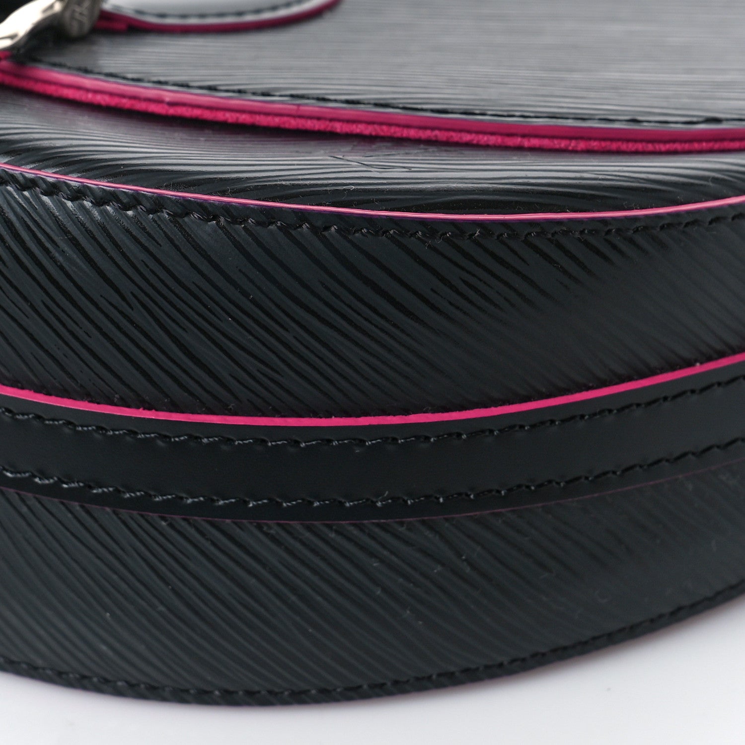 Louis Vuitton Epi Saint Cloud NM Black 7 of 7