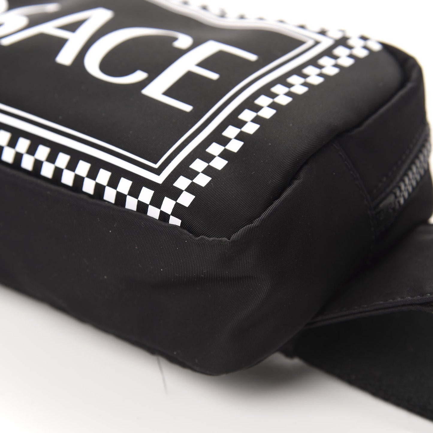 Nylon Logo Two Tone Belt Bag Black