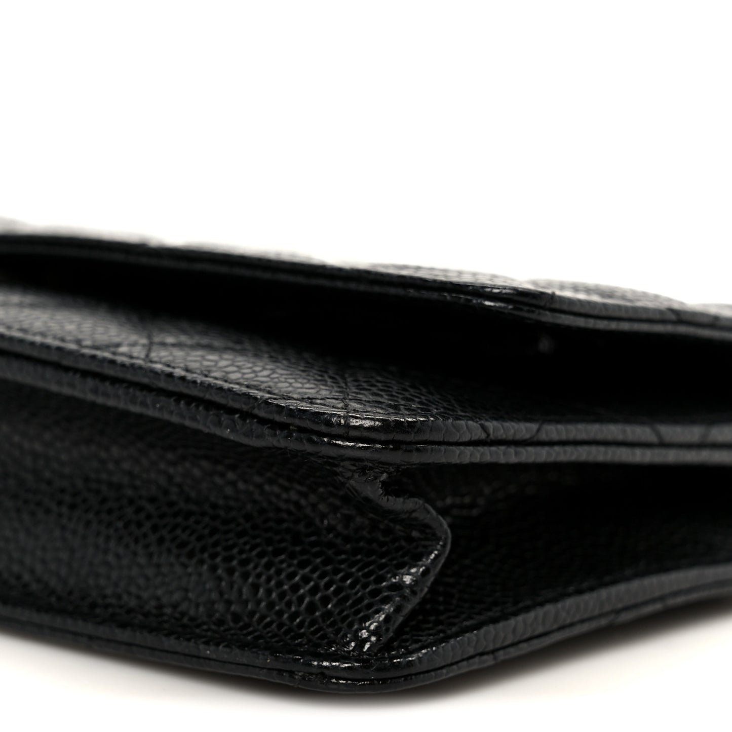Caviar Quilted Wallet on Chain WOC Black