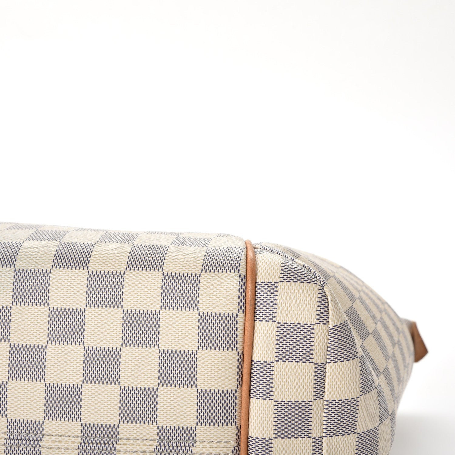 Louis Vuitton Damier Azur Totally MM 13 of 14