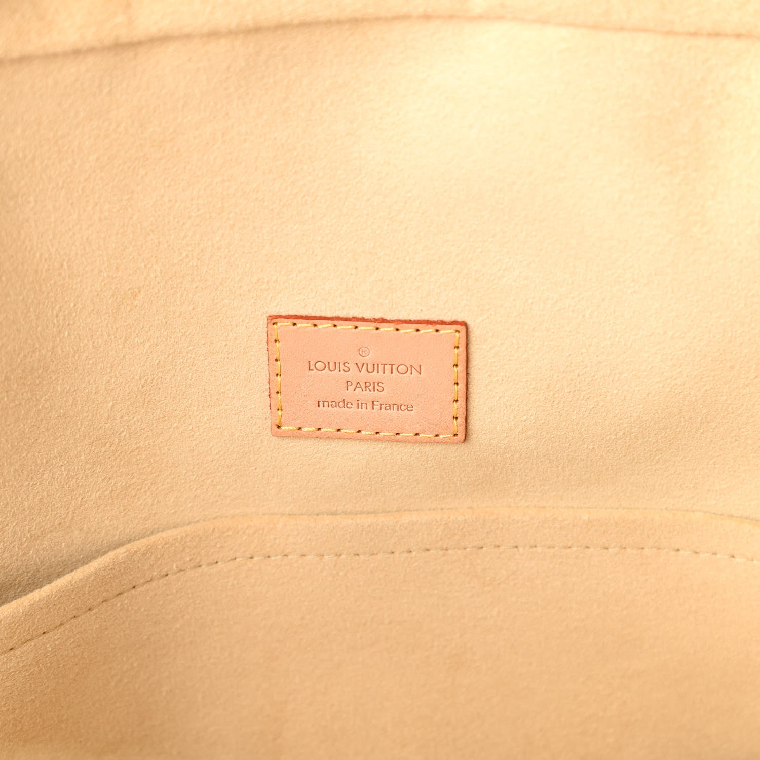 Louis Vuitton Monogram Manhattan GM 6 of 9