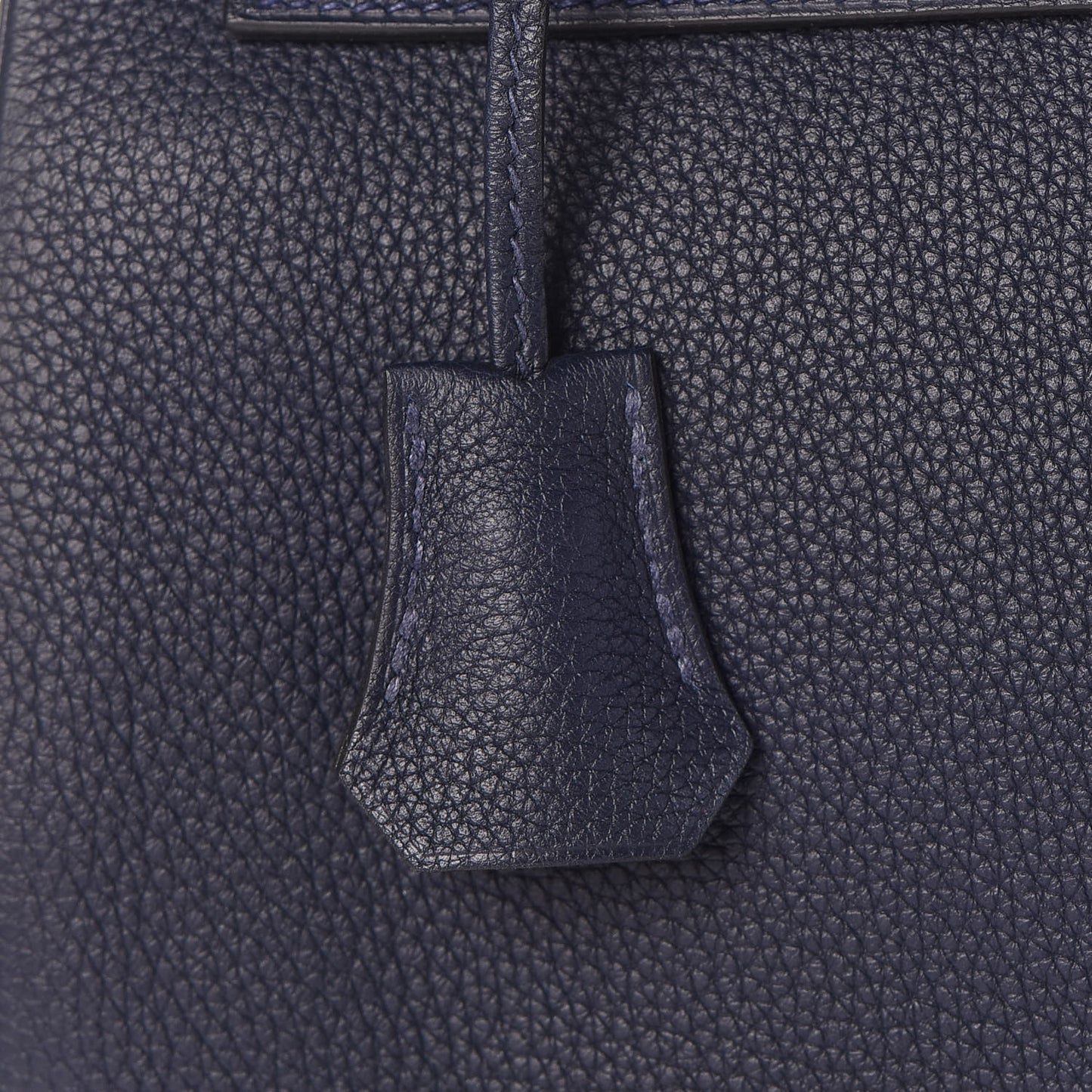 Togo Kelly Retourne 28 Bleu Nuit