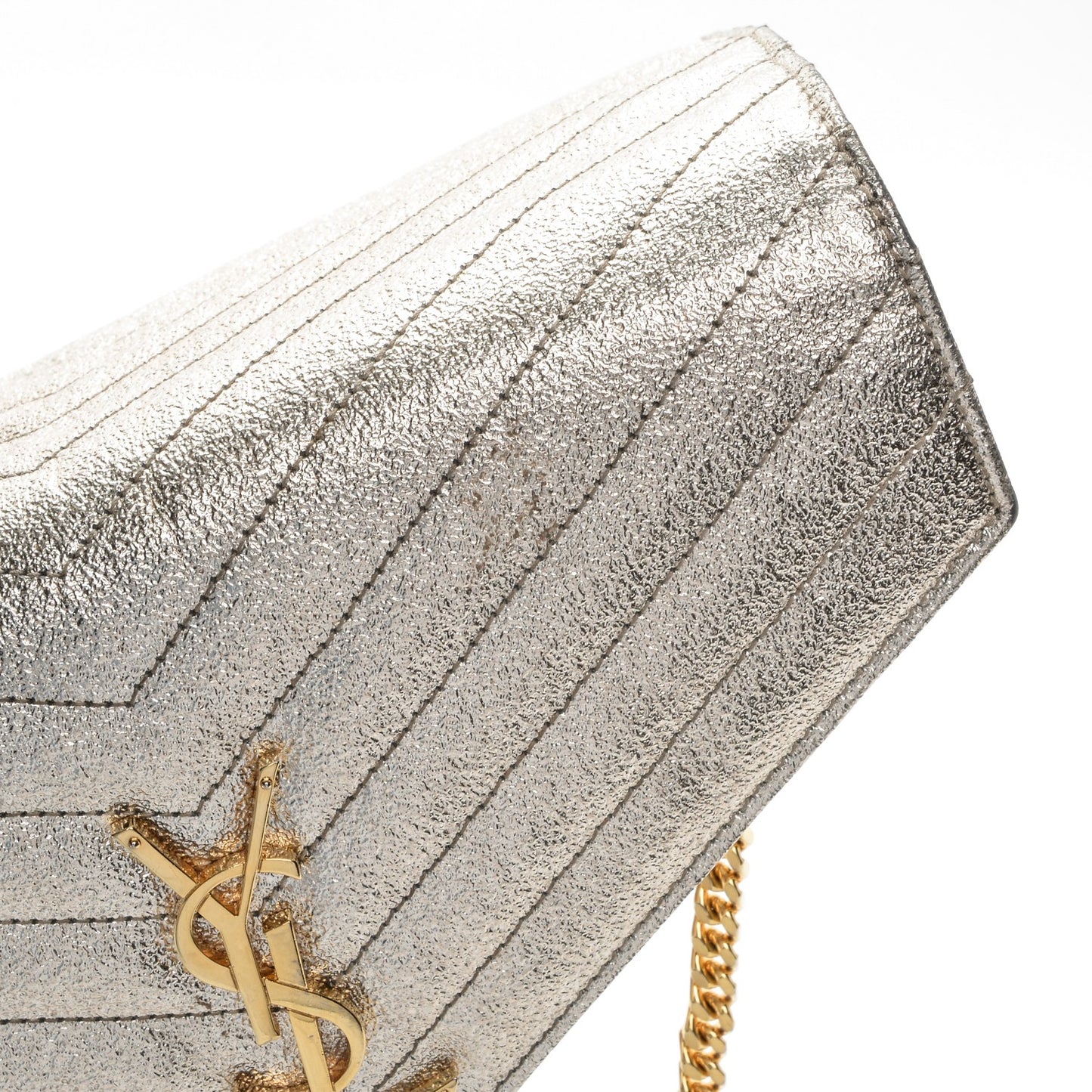 Grain De Poudre Matelasse Chevron Monogram Chain Wallet Gold
