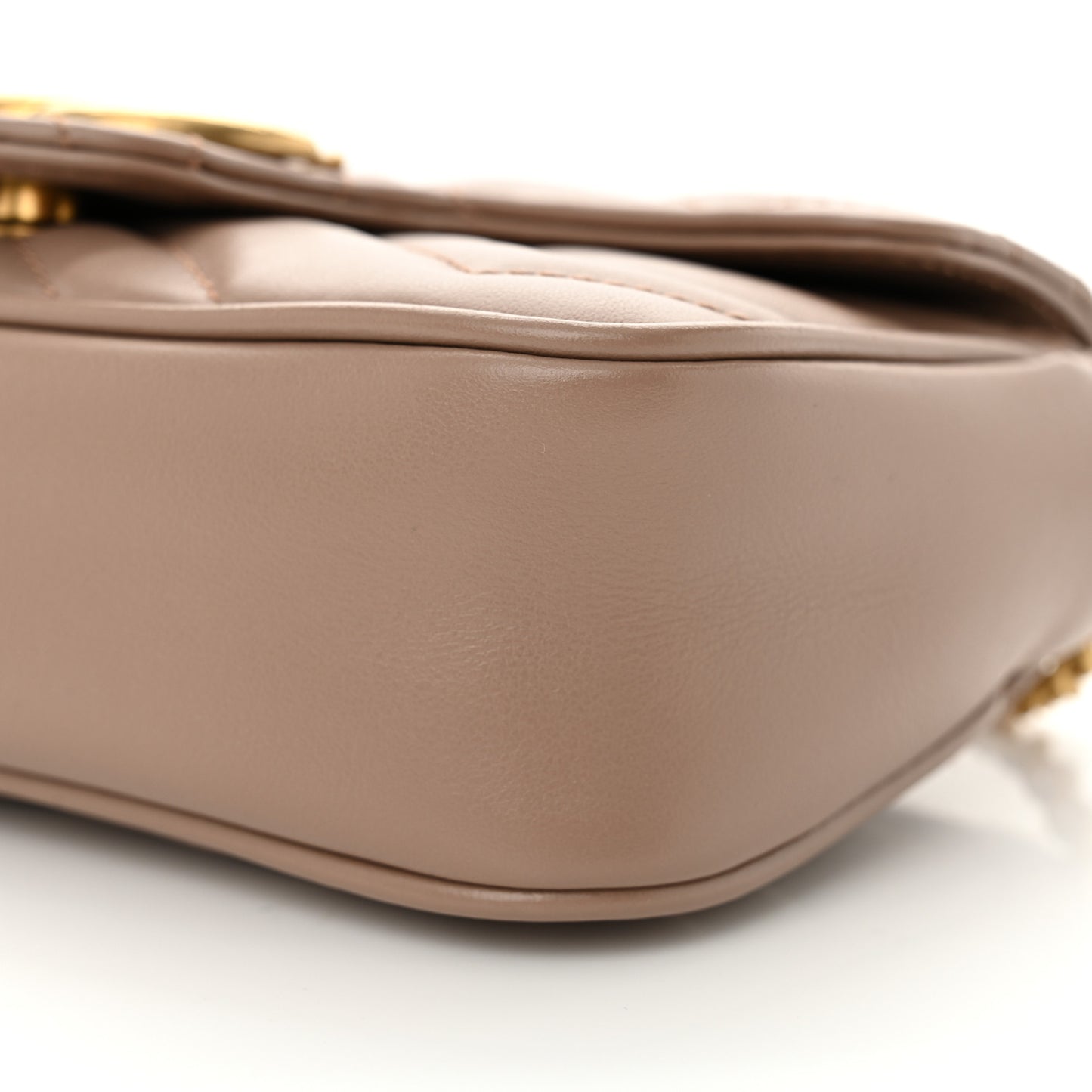 Calfskin Matelasse Super Mini GG Marmont Shoulder Bag Porcelain Rose