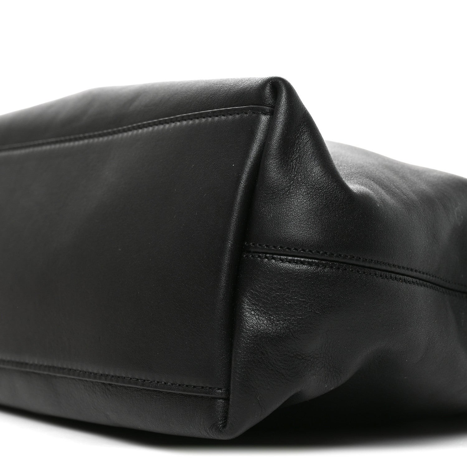 Gucci Calfskin Medium Beatrix Tote Black 10 of 10