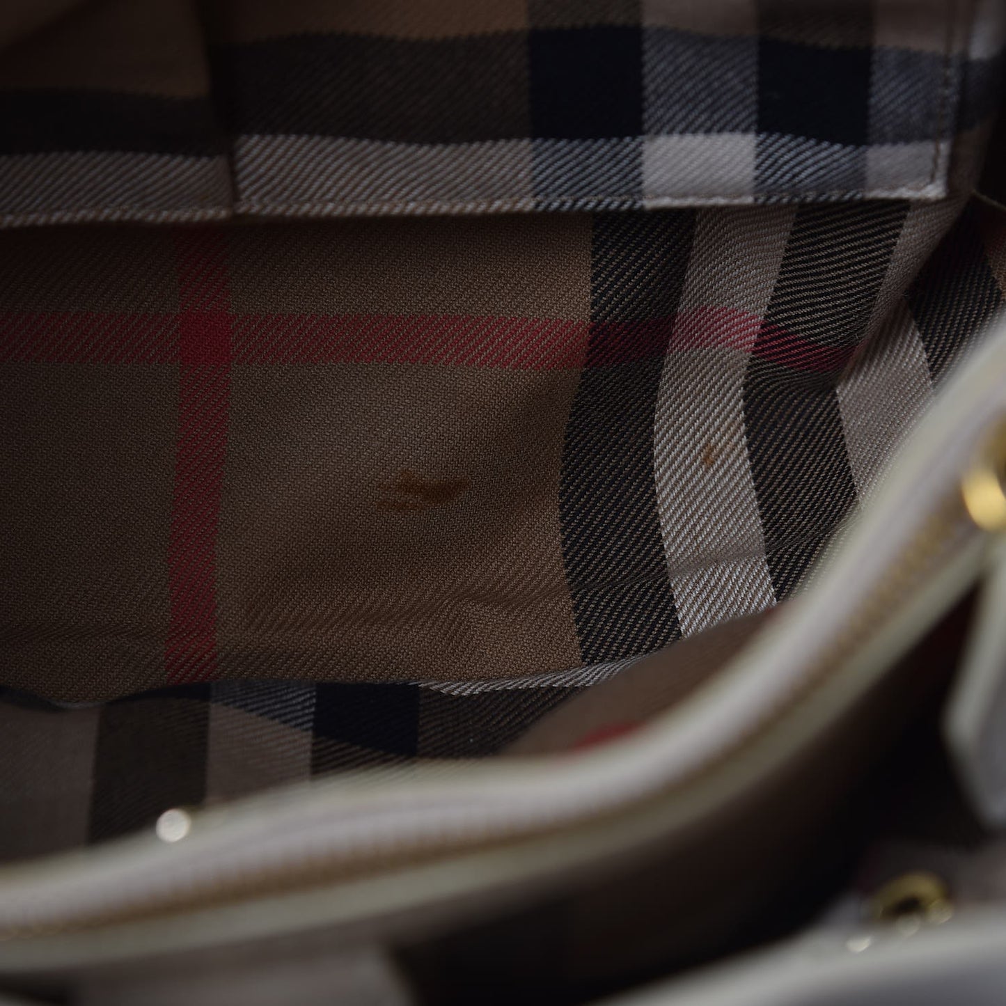 Smooth Calfskin Medium Banner Tote Off White