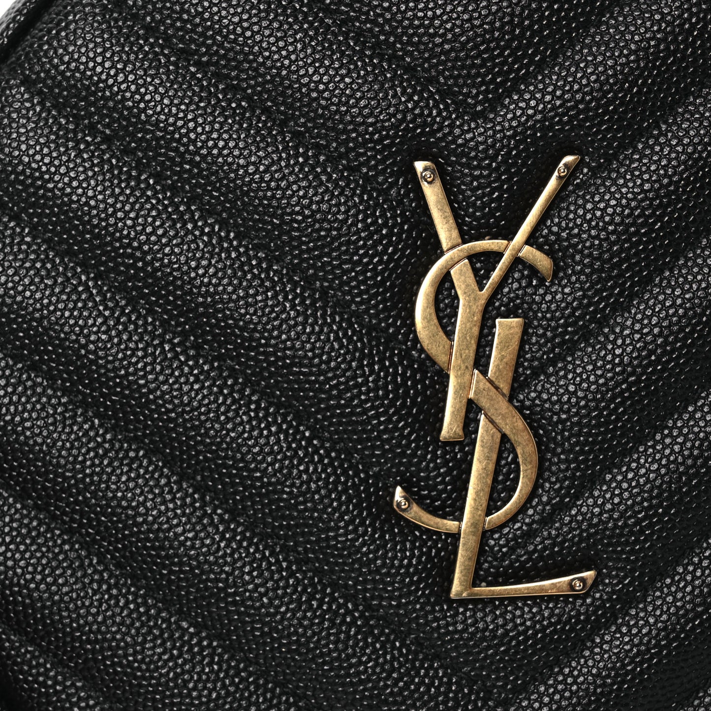 Grain De Poudre Matelasse Chevron Quilted Round Vinyle Camera Bag Black