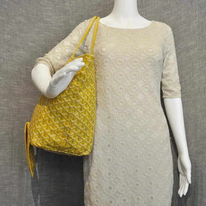 Goyard Saint Louis GM Yellow 2 of 9