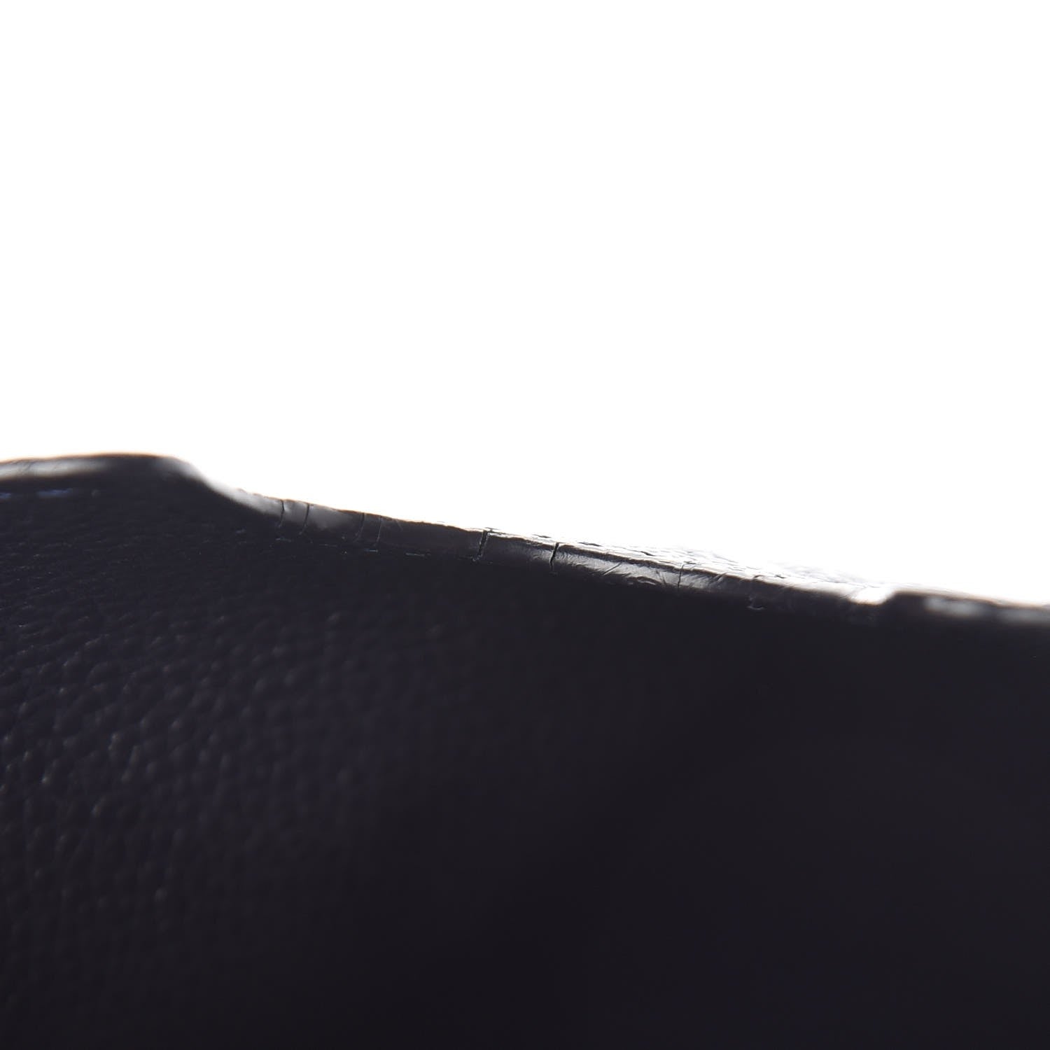 Louis Vuitton Empreinte iPad Softcase Infini 8 of 9