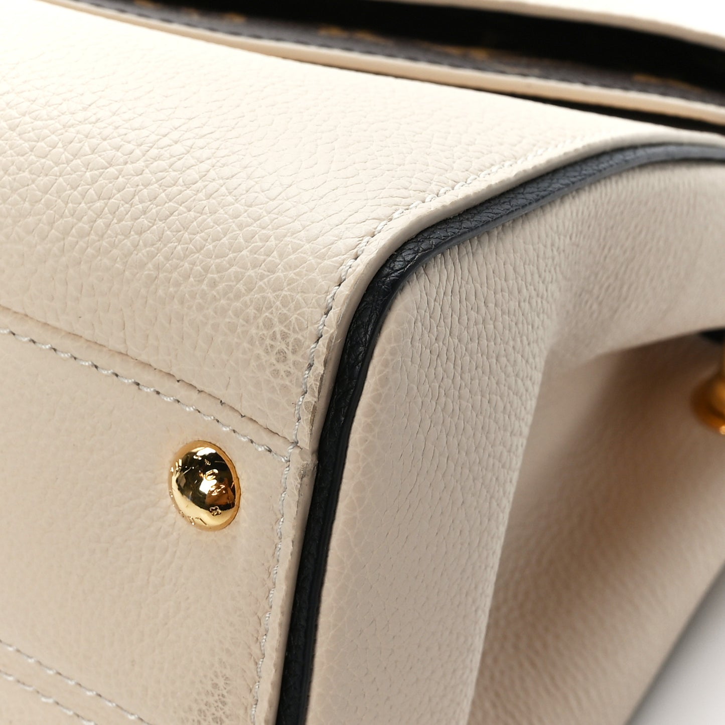 Grained Calfskin Monogram Double V Creme