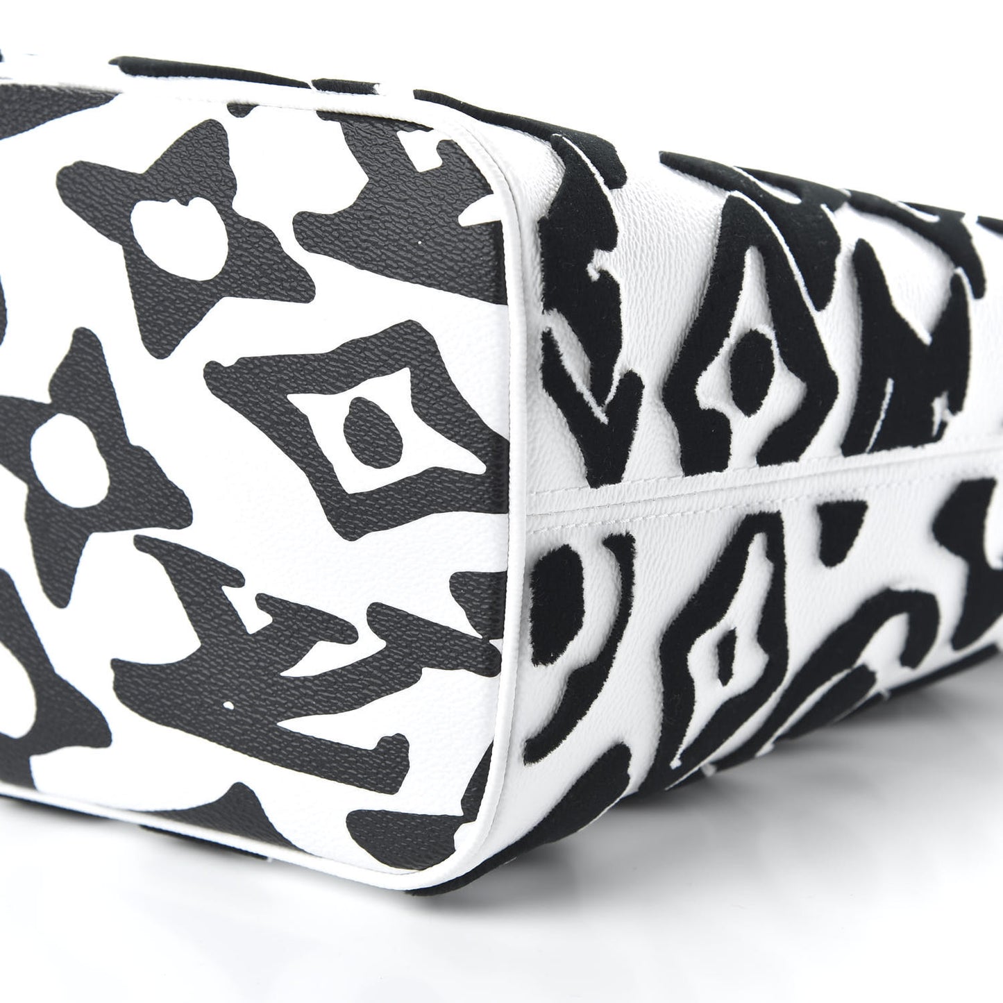 X UF Tufted Monogram Neverfull MM Black White