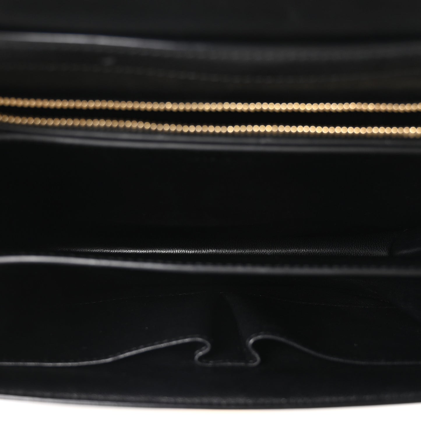 Box Calfskin Medium Classic Box Flap Bag Black