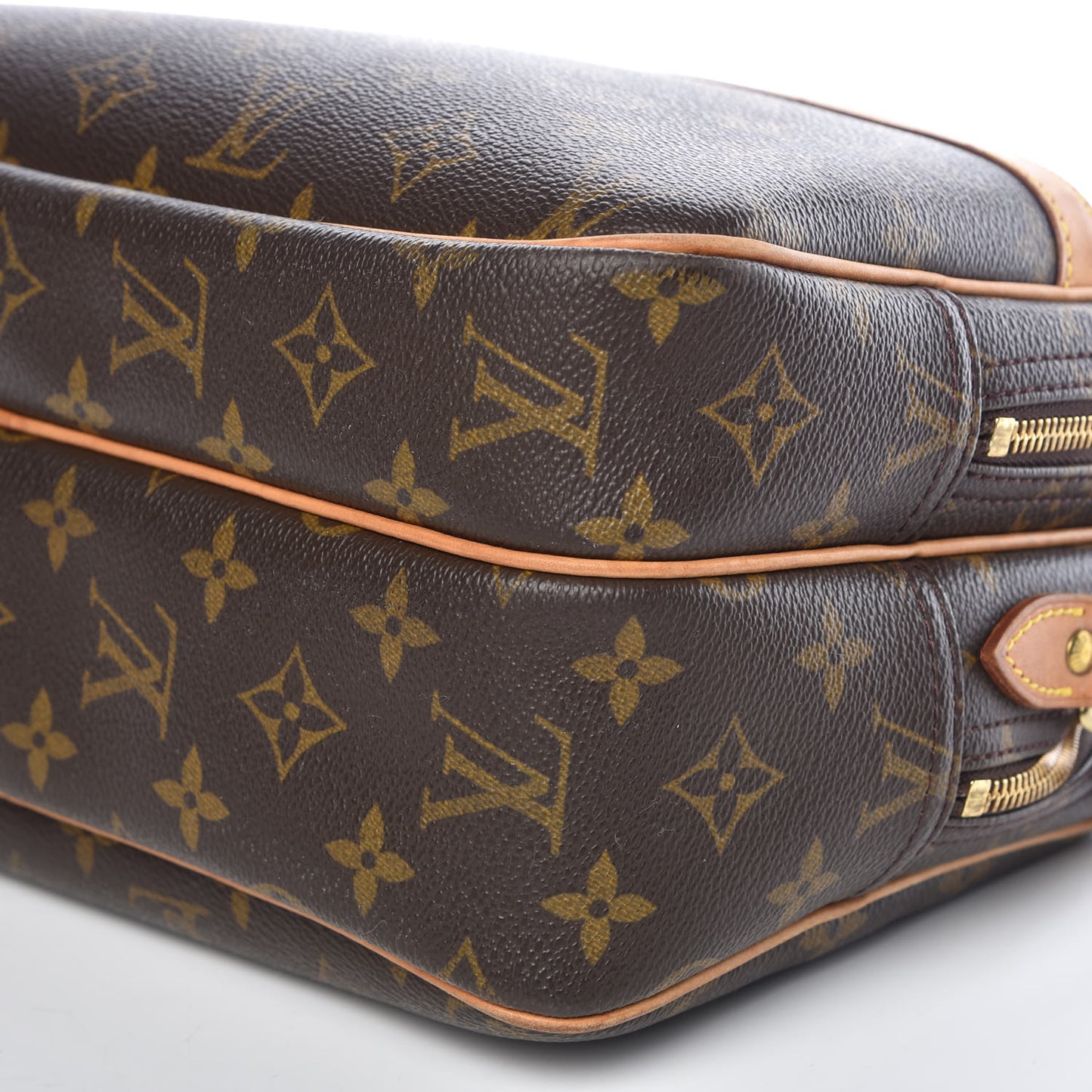 Monogram Reporter PM