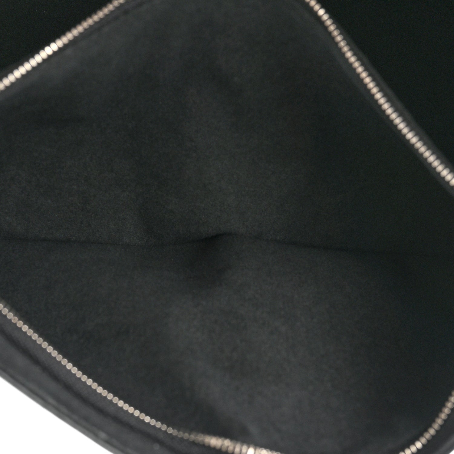 Louis Vuitton Epi Cluny BB Black 6 of 10