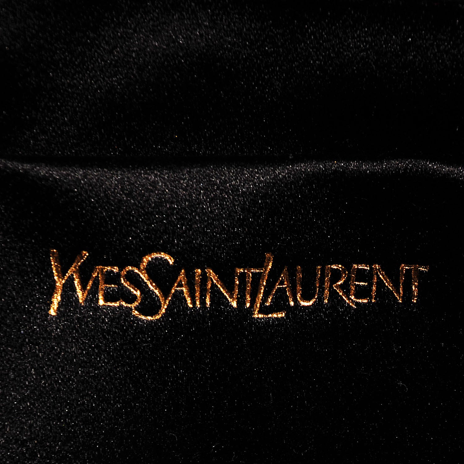 Saint Laurent Textured Patent Monogram Large Belle De Jour Clutch Black 5 of 8