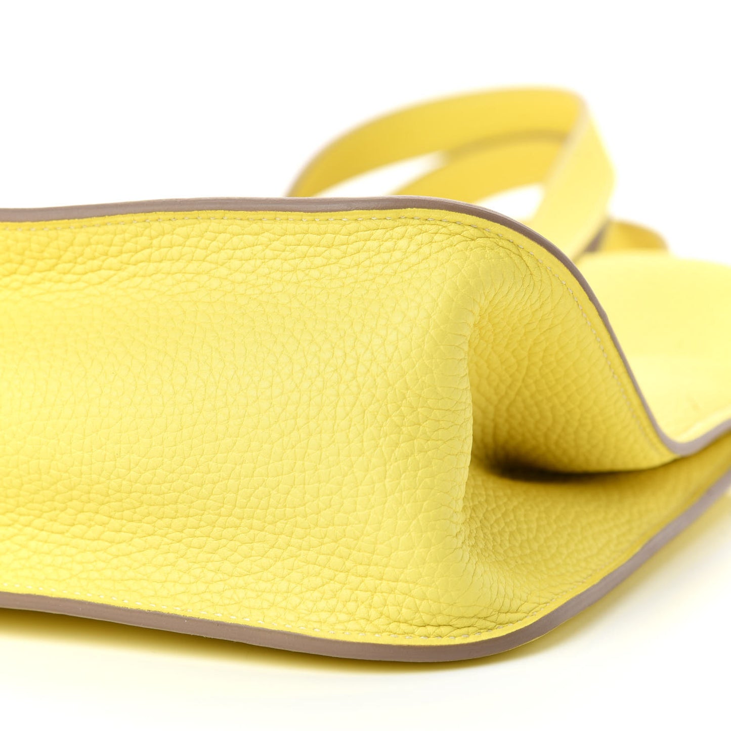 Taurillon Clemence Halzan 31 Lime