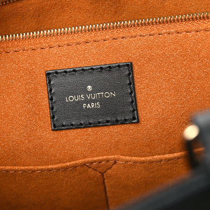 Louis Vuitton Empreinte Monogram Giant Onthego MM Black 6 of 11