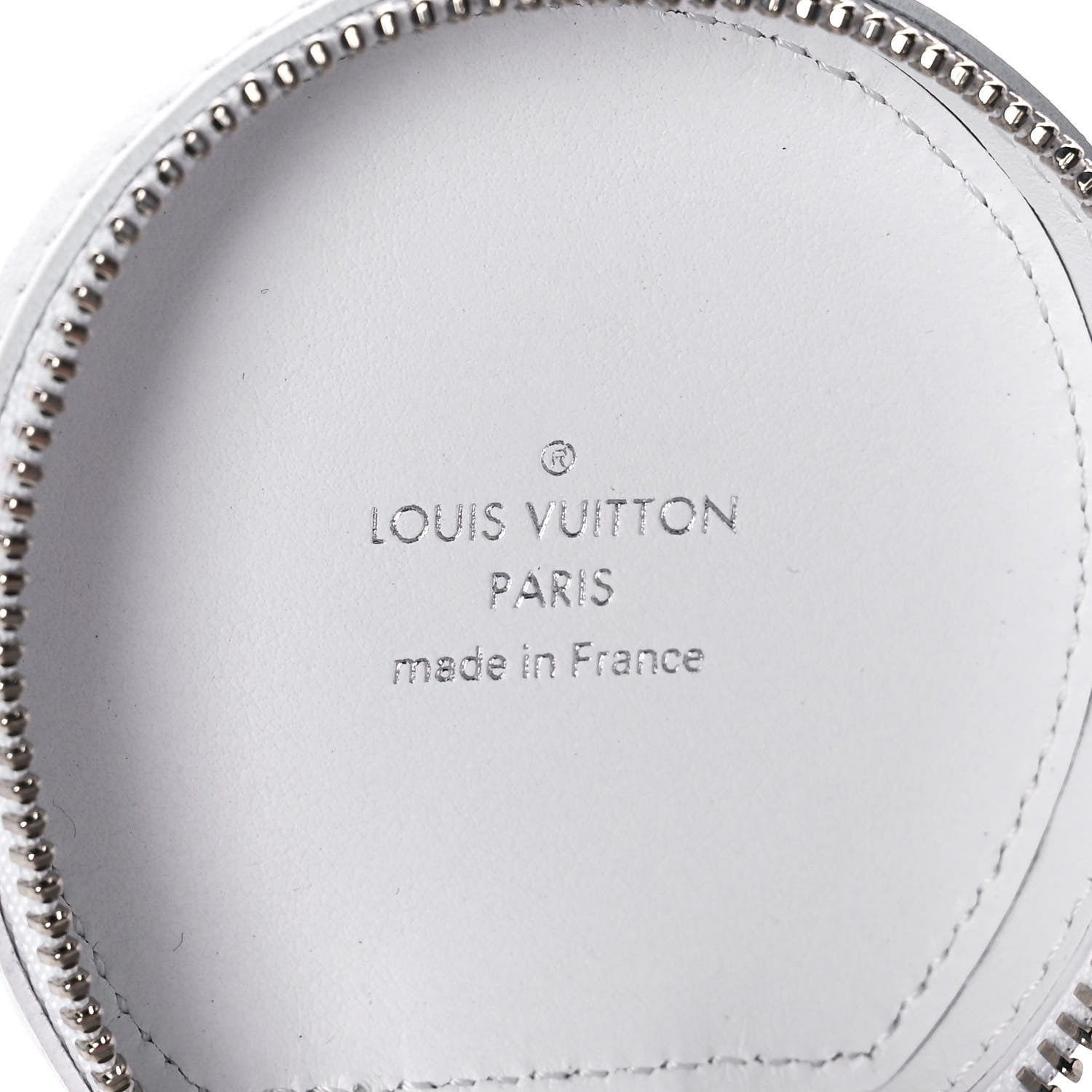 Louis Vuitton Monogram Watercolor Wireless Earphones Case 7 of 9