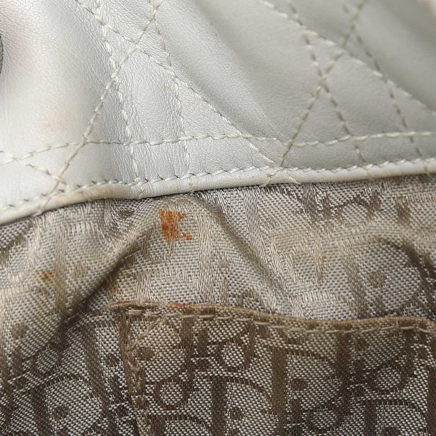 Lambskin Cannage Soft East West Tote White
