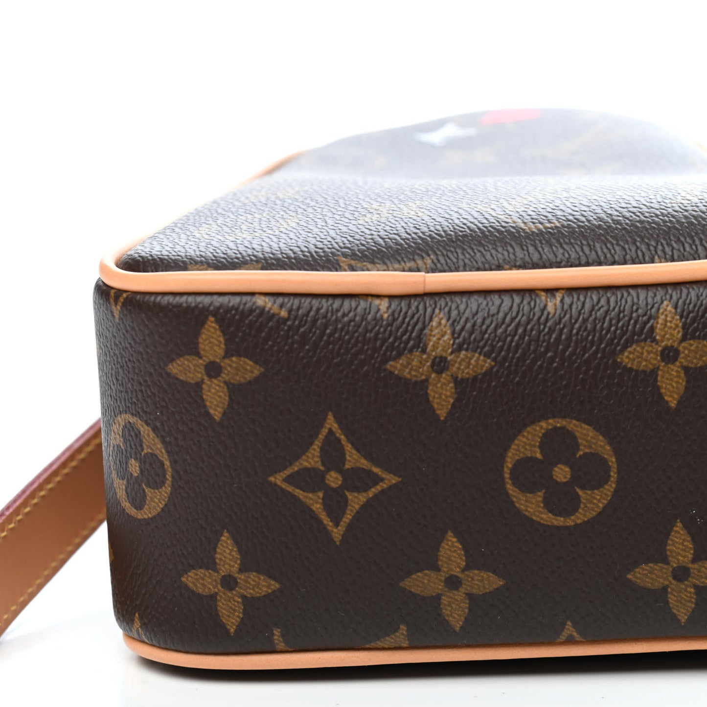 Monogram Game On Coeur