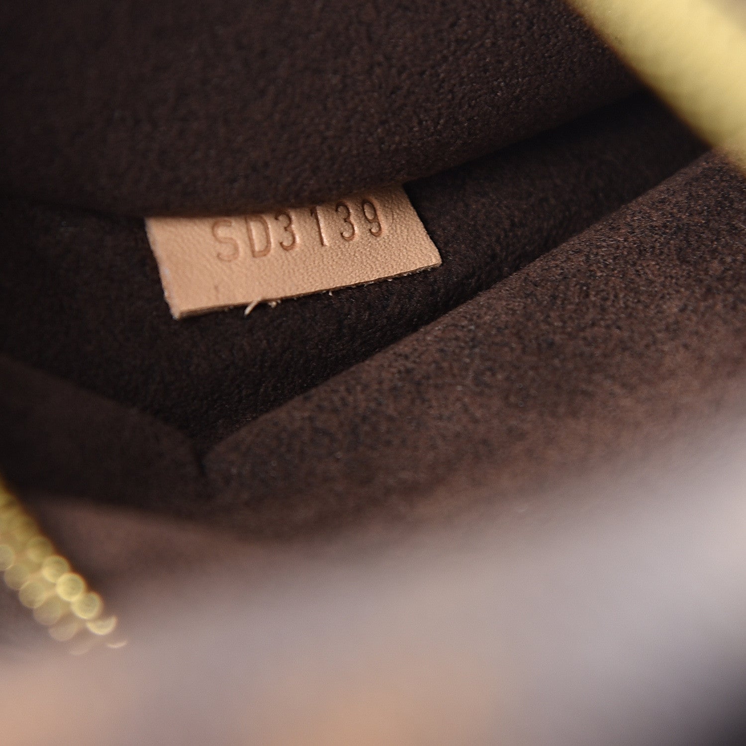 Louis Vuitton Monogram Pochette Metis 7 of 11