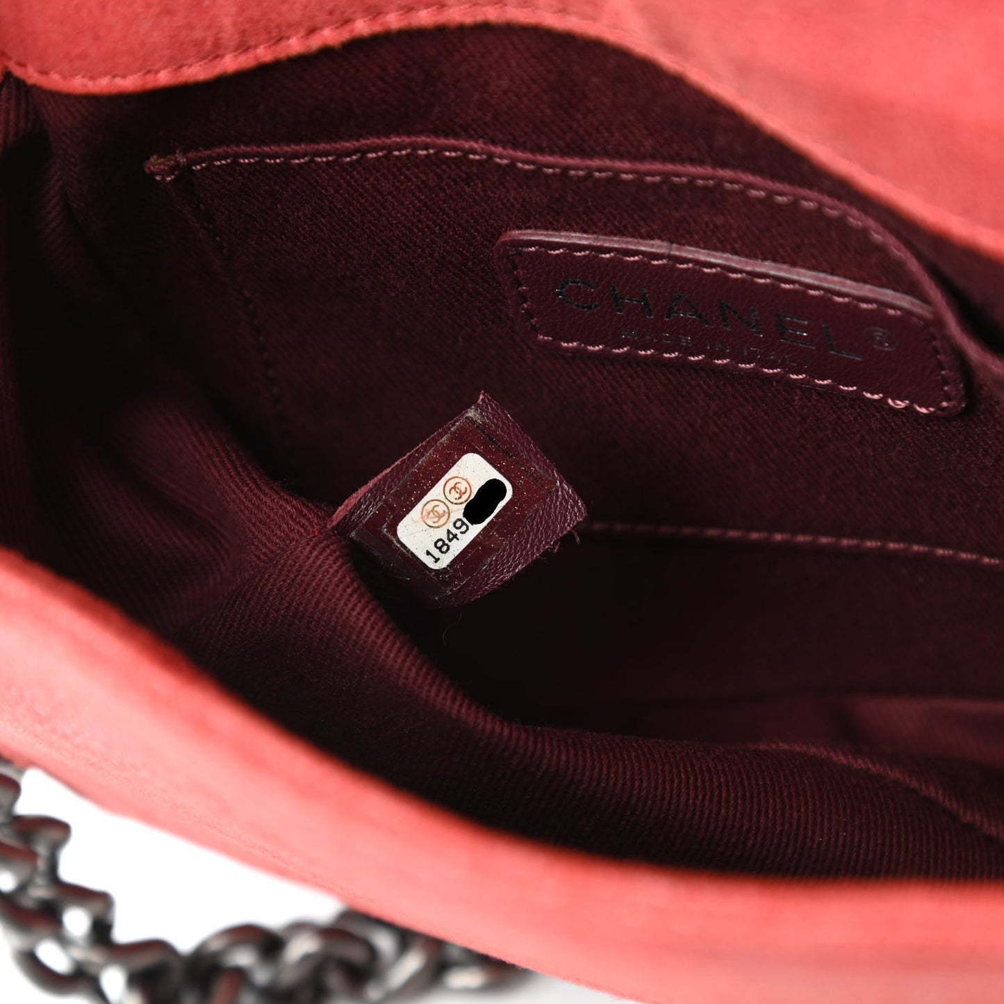 Iridescent Calfskin Quilted Small Gentle Square Boy Flap Red