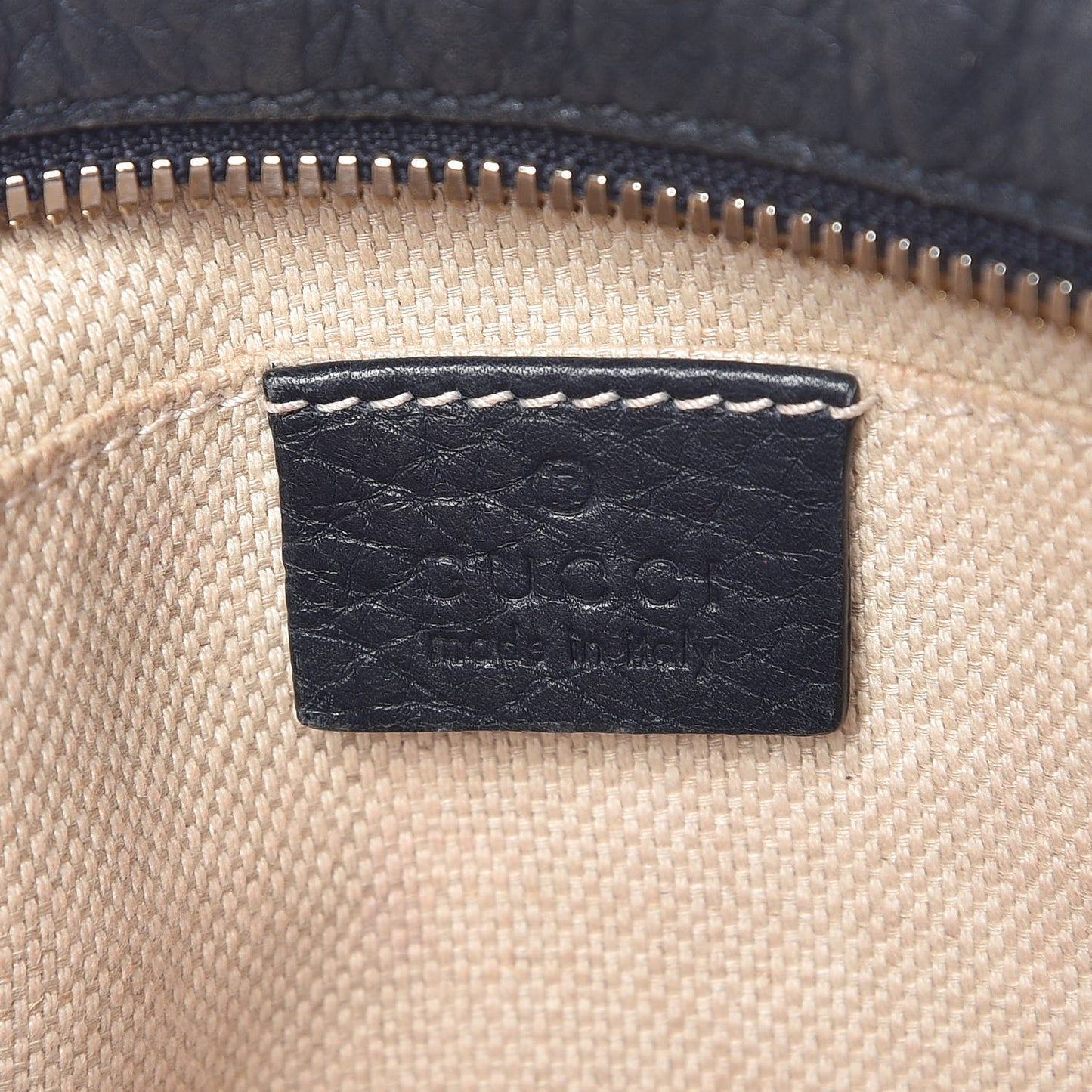 Pebbled Calfskin Small Soho Disco Bag Blue