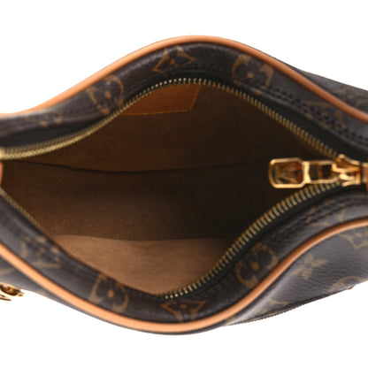 Louis Vuitton Monogram Loop 5 of 10
