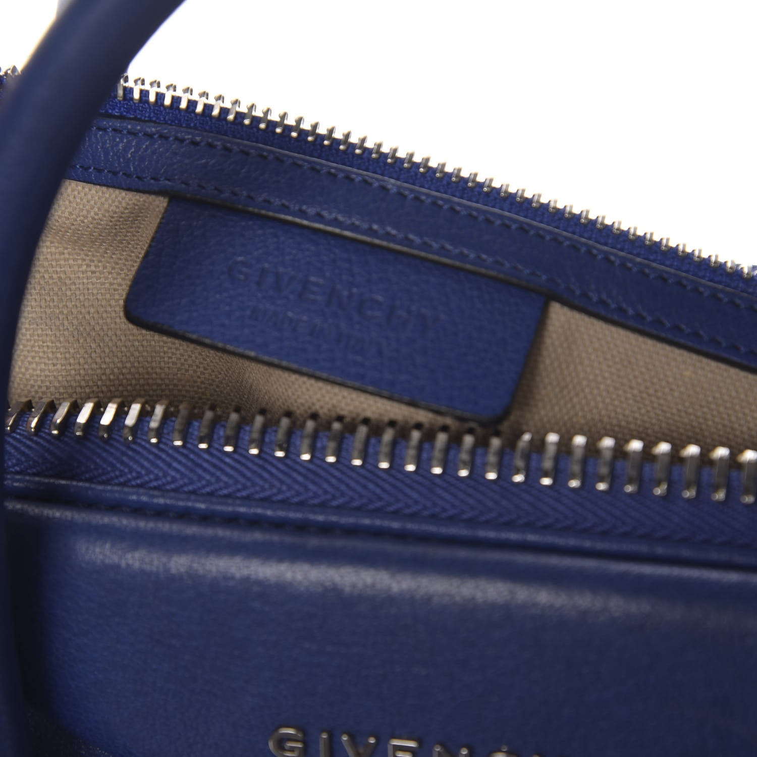 Givenchy Sugar Goatskin Medium Antigona Bright Blue 7 of 9