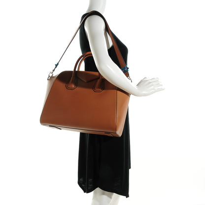 Givenchy Sugar Goatskin Medium Antigona Caramel Brown 2 of 8