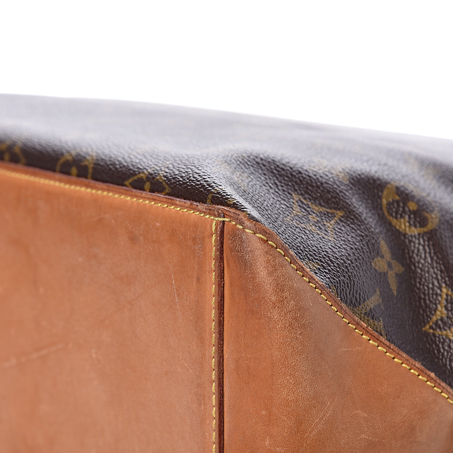 Louis Vuitton Monogram Cabas Mezzo 17 of 18
