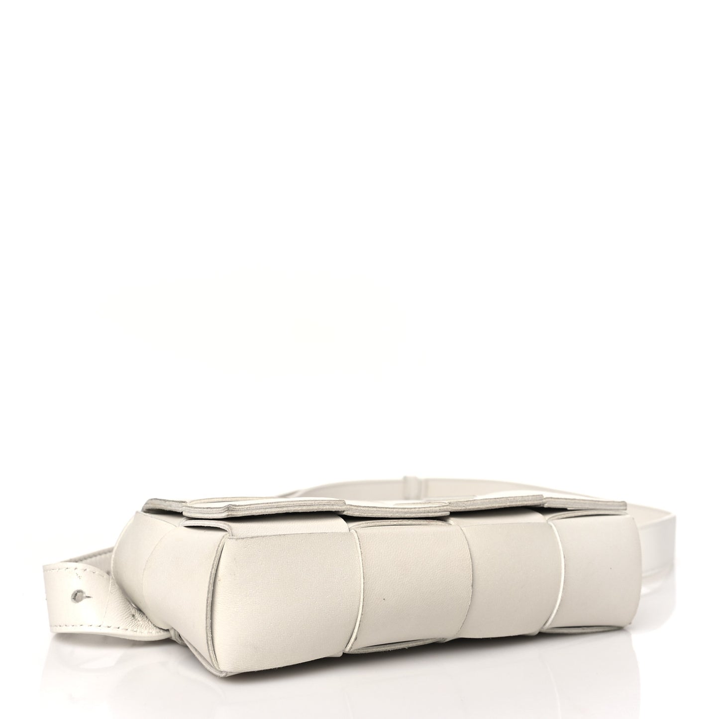 Nappa Maxi Intreccio The Belt Cassette Bag White