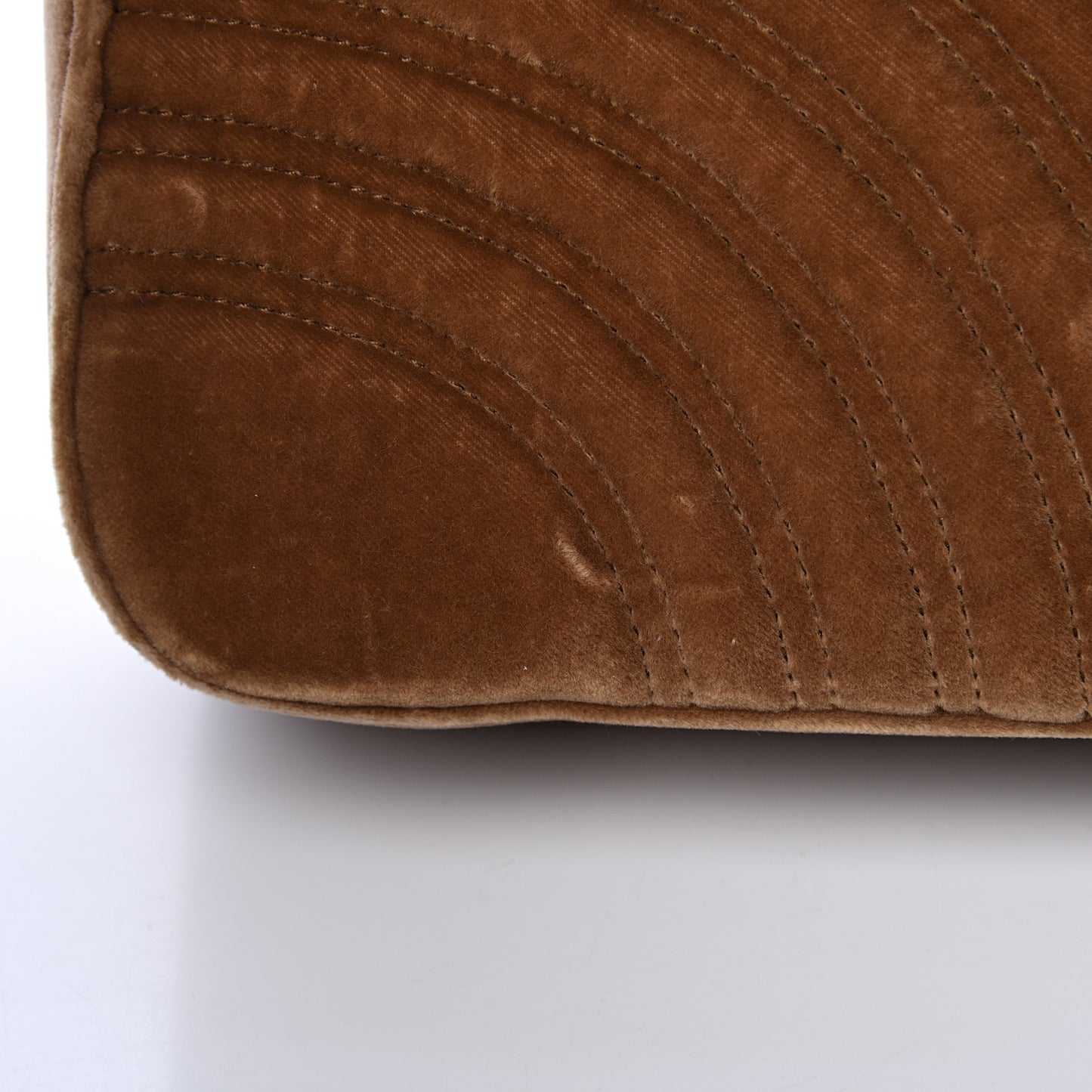 Velvet Matelasse Medium GG Marmont Shoulder Bag Taupe