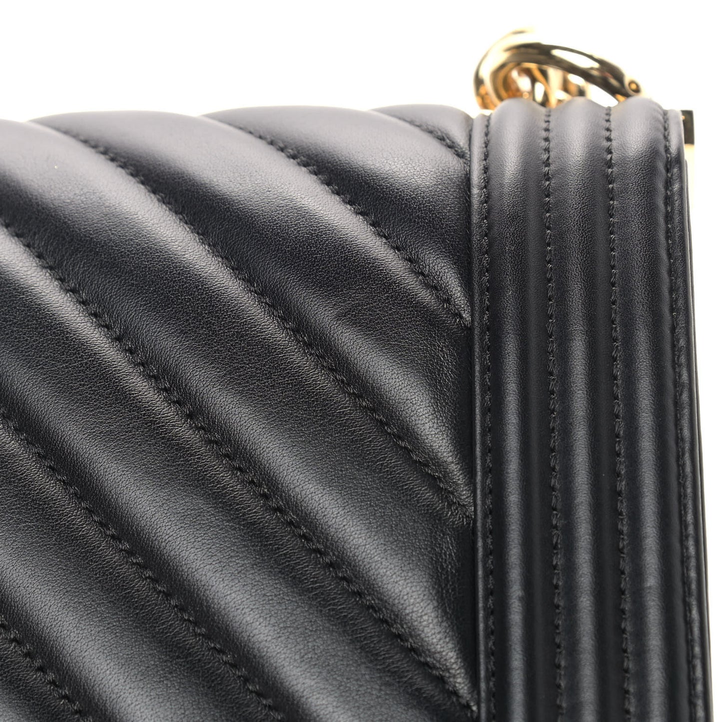 Calfskin Chevron Quilted Medium Boy Flap Black