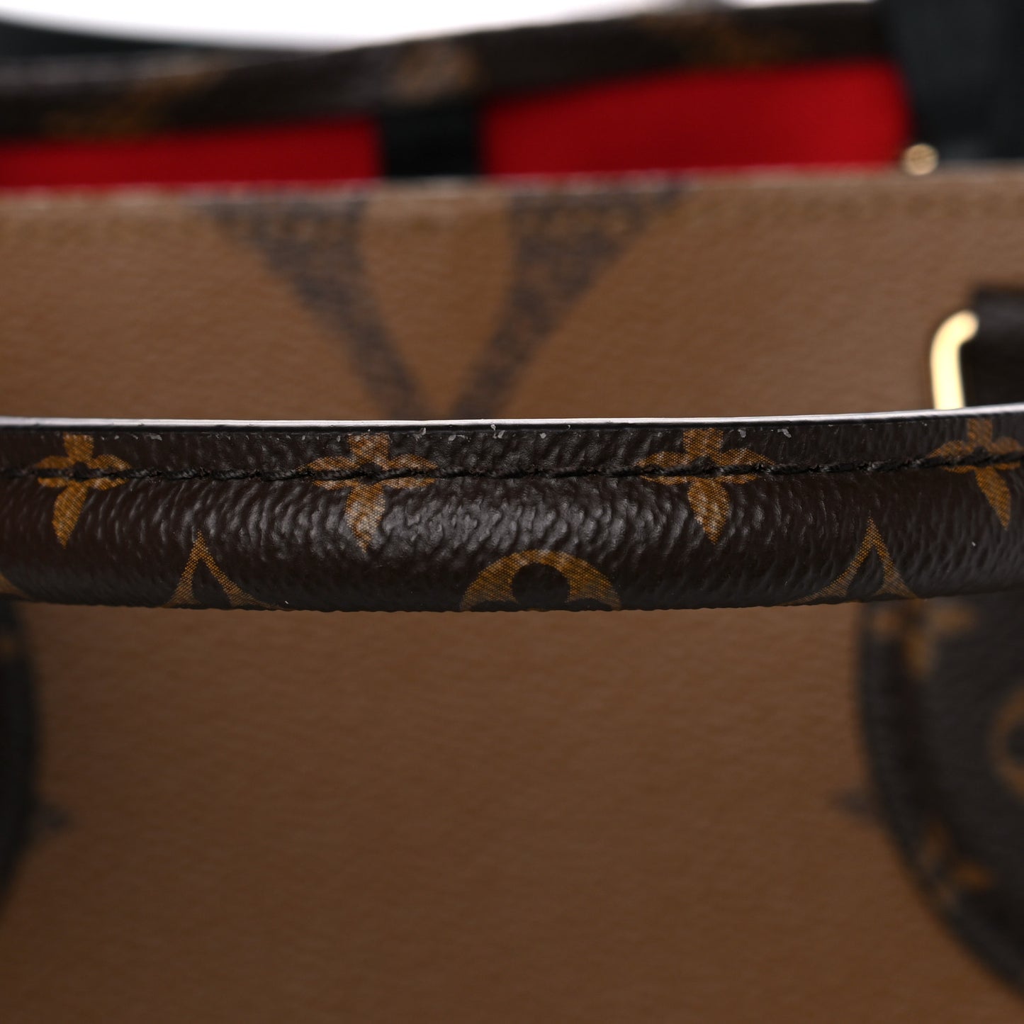 Reverse Monogram Giant Onthego MM
