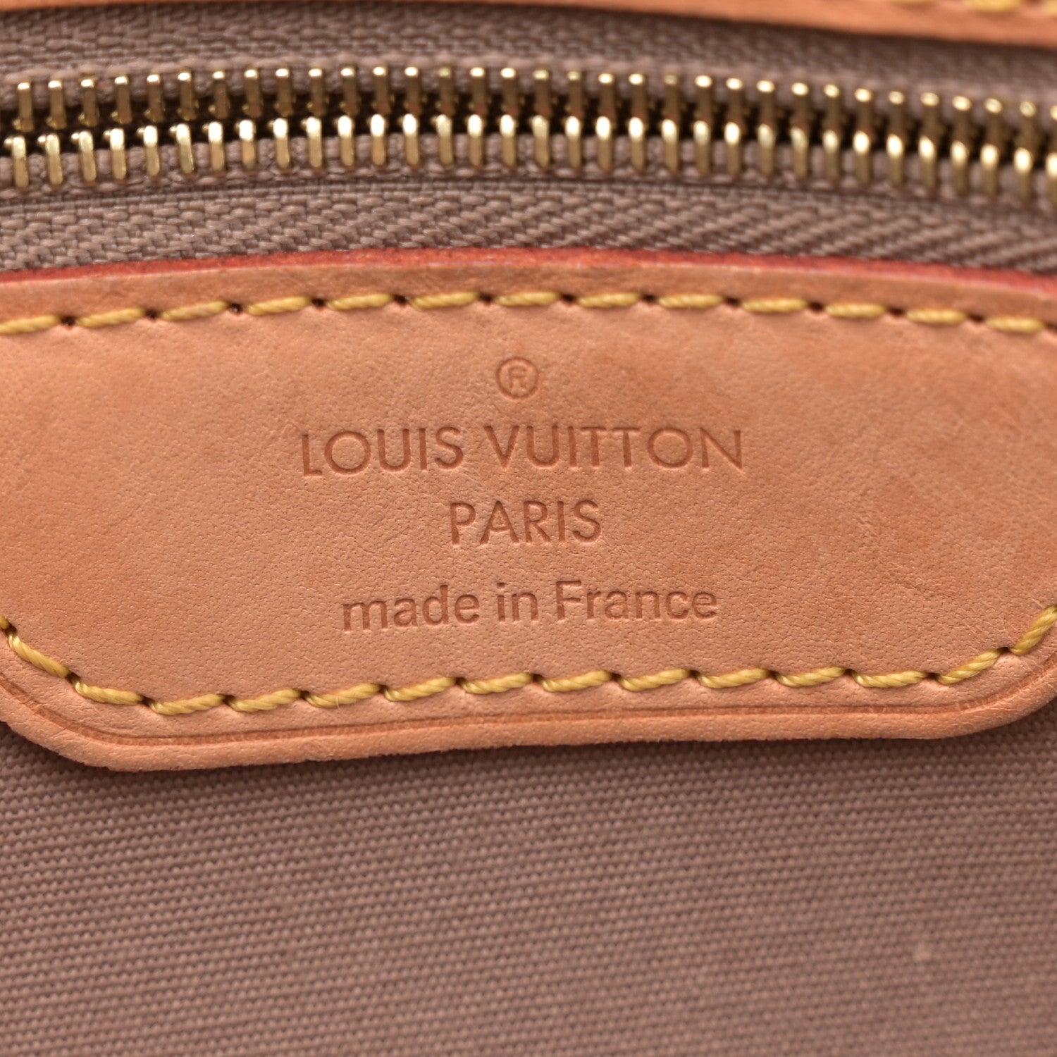Louis Vuitton Vernis Brea MM Beige Poudre 6 of 13