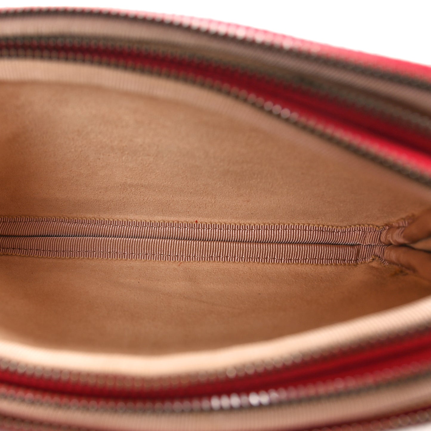 Calfskin Matelasse Mini GG Marmont Chain Crossbody Bag Hibiscus Red