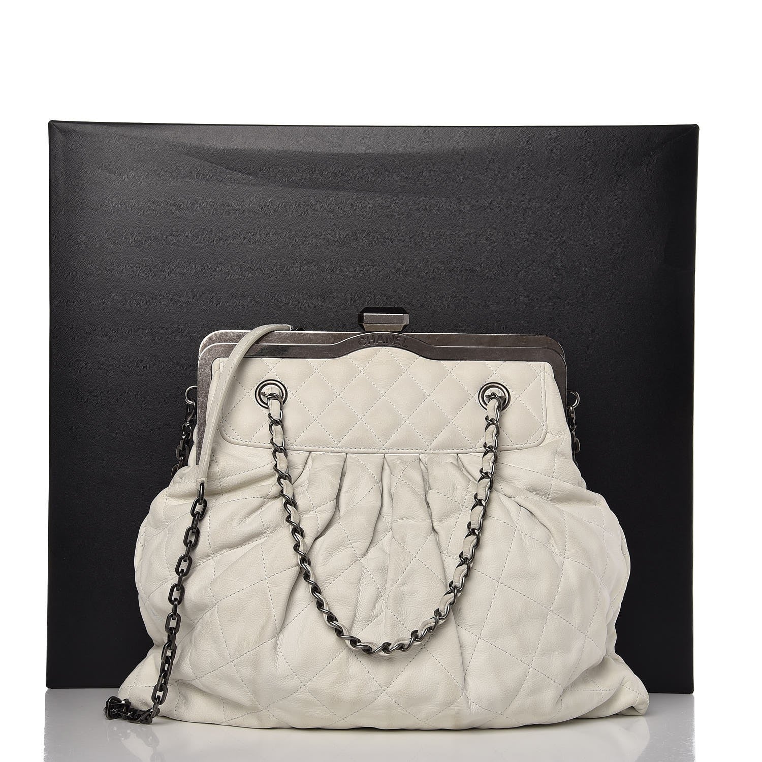 Chanel Iridescent Calfskin Chic Quilt Frame Tote White 8 of 8