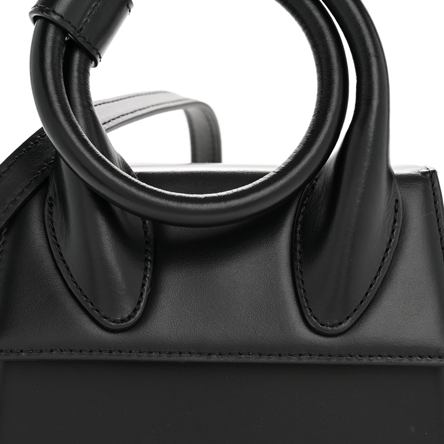Smooth Calfskin Le Chiquito Noeud Black Black