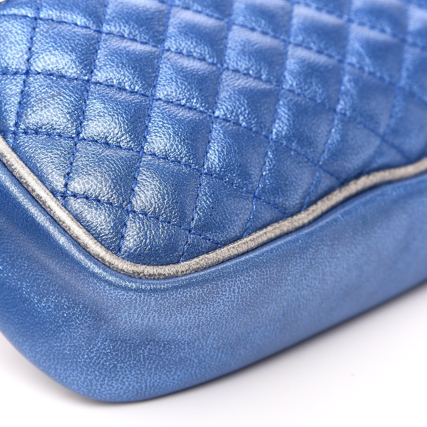 Laminated Nappa Trapuntata Mini Zumi Dome Shoulder Bag Rosso Marine Argento