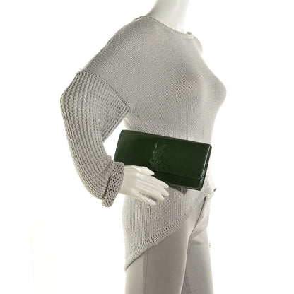 Saint Laurent Distressed Patent Small Belle De Jour Clutch Tartan Green 2 of 7