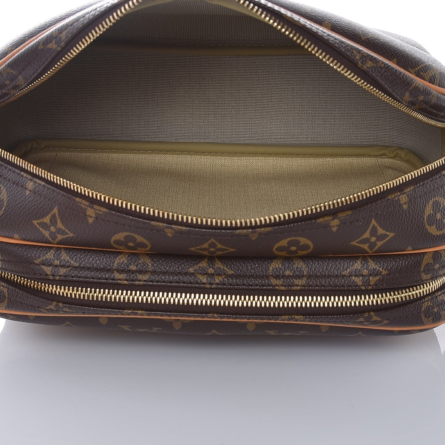 Monogram Reporter PM