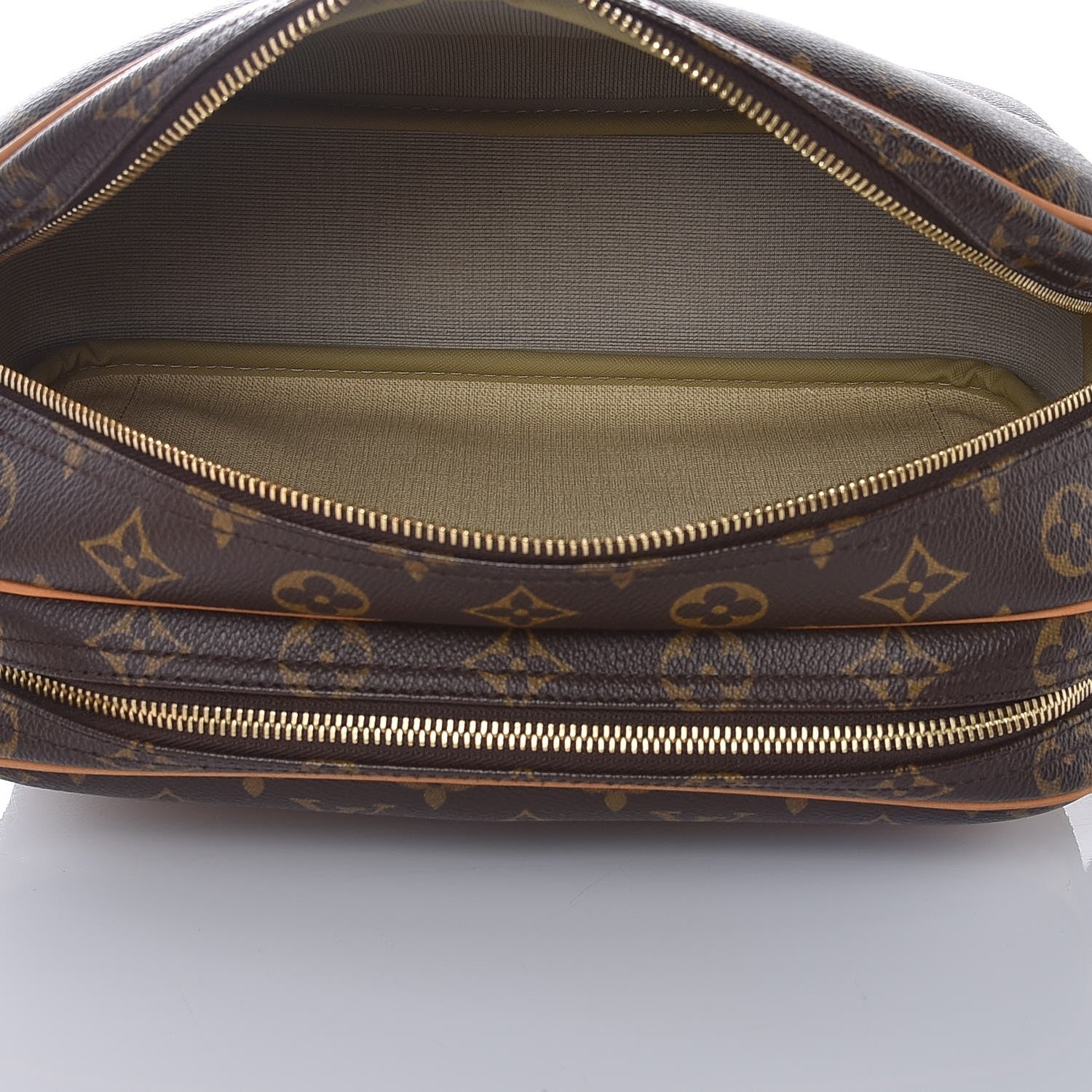 Louis Vuitton Monogram Reporter PM 7 of 7