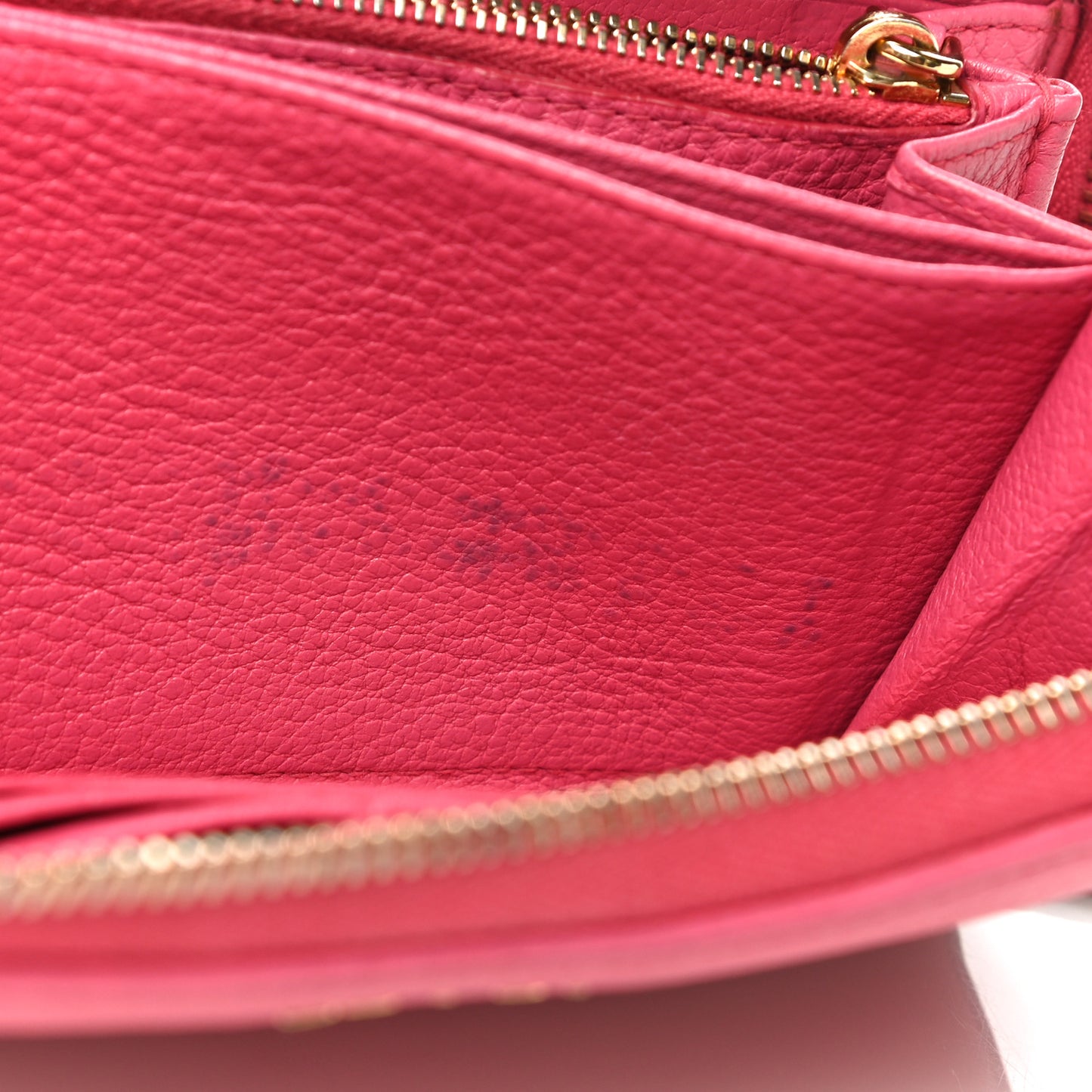 Vitello Daino Zip Around Wallet Peonia