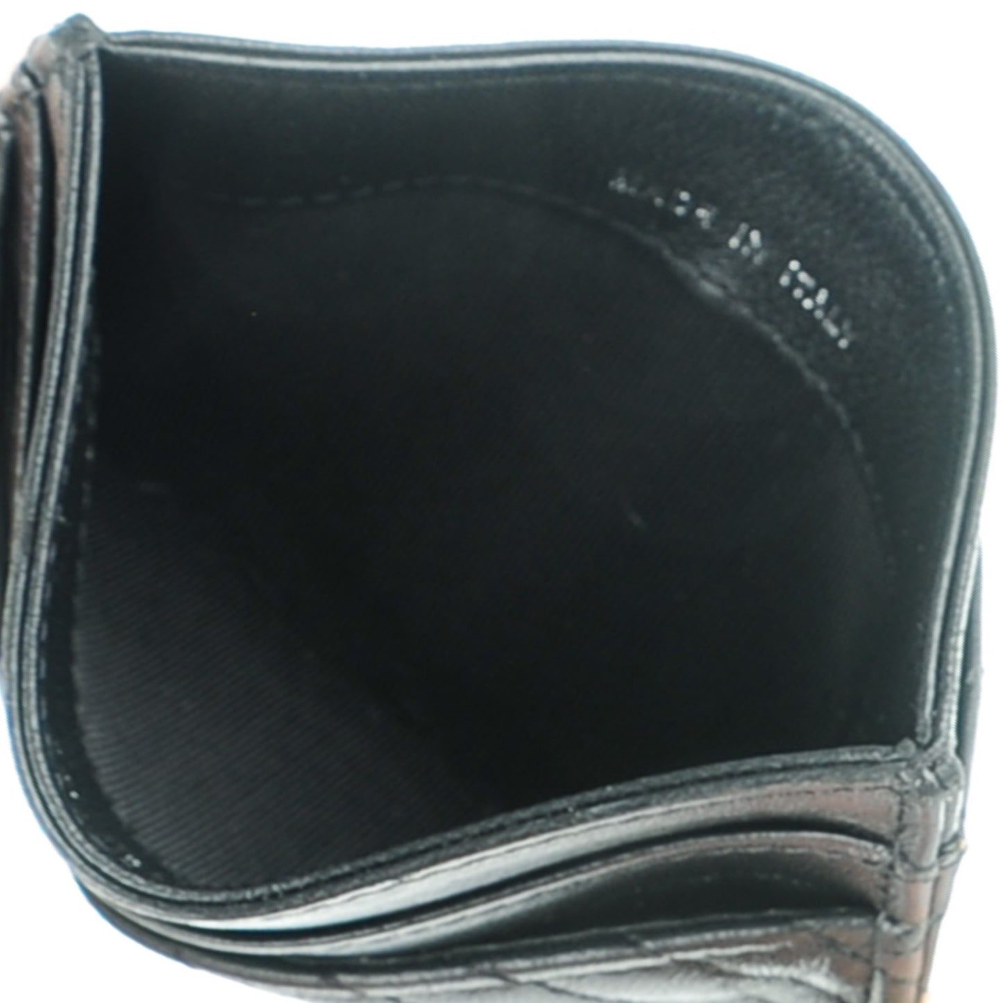 Lambskin Chevron Quilted Card Holder So Black