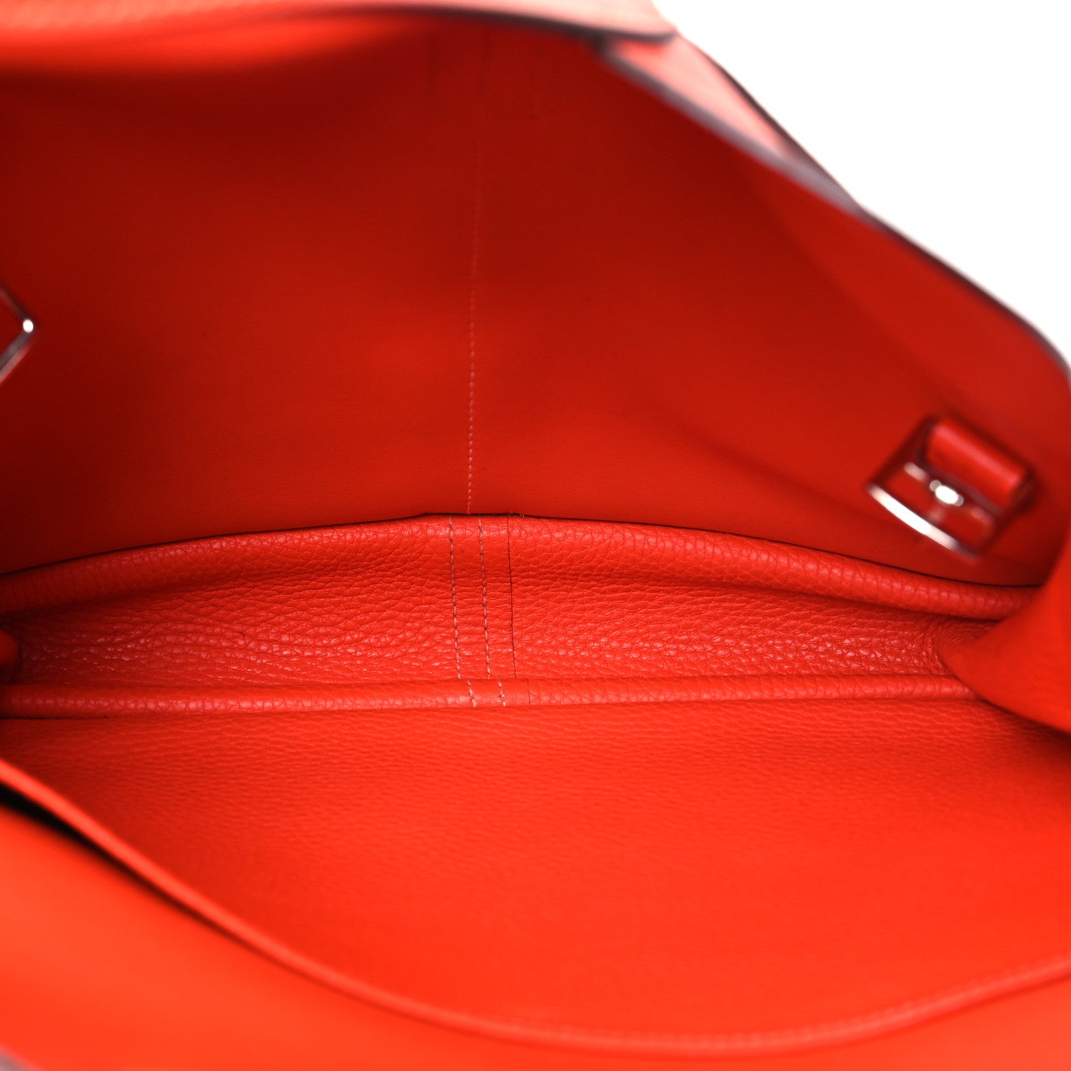 Hermes Taurillon Clemence Halzan 31 GM 5 of 14