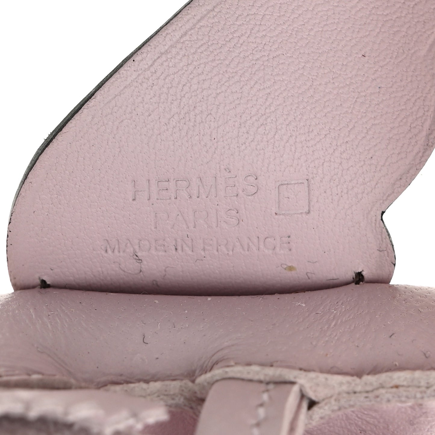 Milo Lambskin Matte Alligator Touch Grigri Rodeo Pegase Horse Bag Charm PM Mauve Pale Ebene