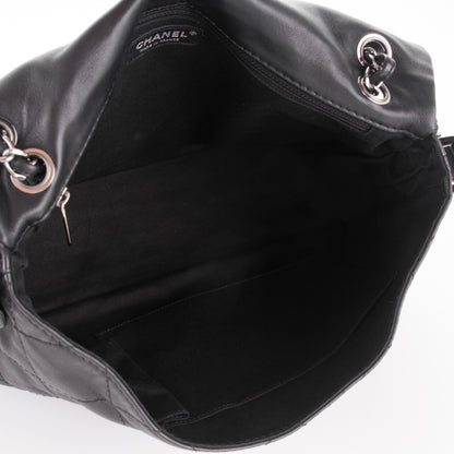 Chanel Lambskin Stitched Messenger Bag Black 6 of 9